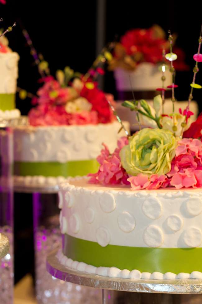 White Wedding Cakes