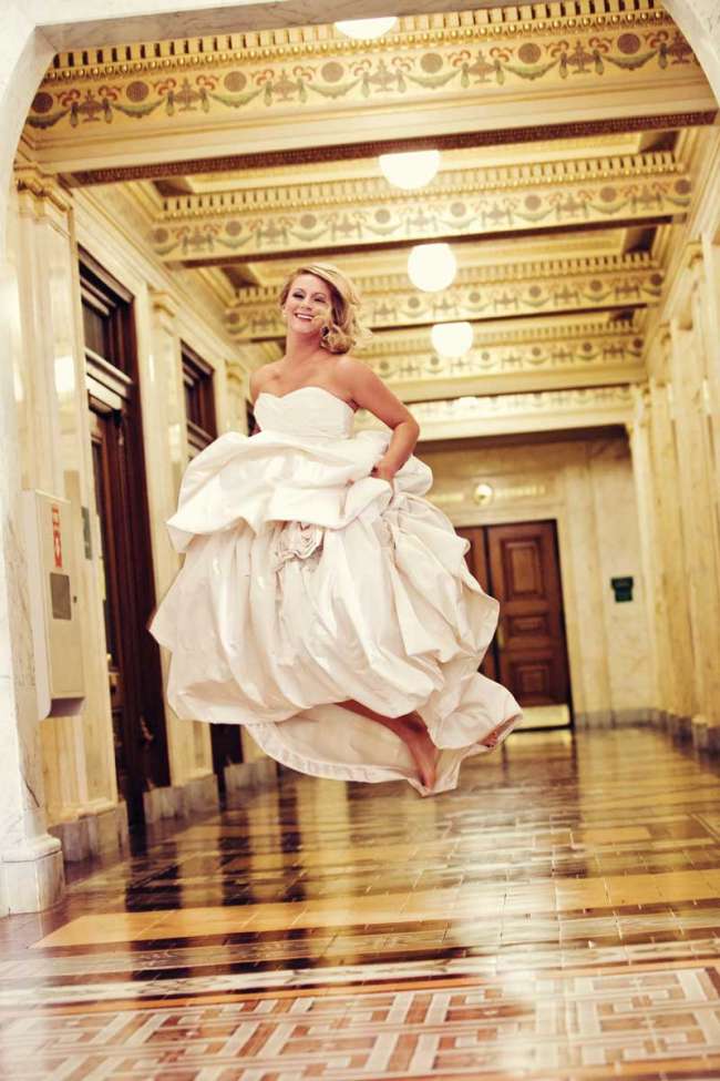 Bride Jumping in Allen County Courthouse
