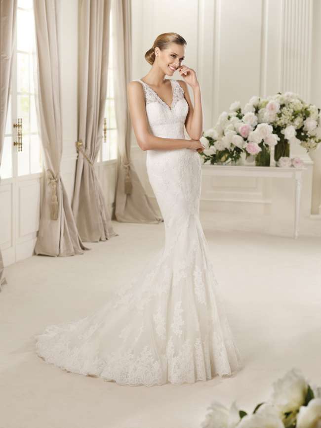 Stunning Lace Trumpet Gown 