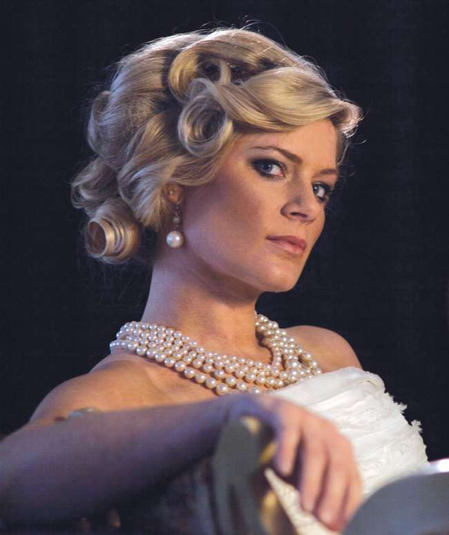 Bride With Vintage Curls Wearing Pearls