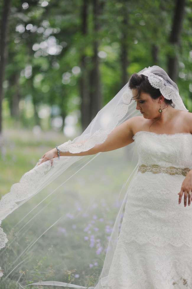 Bride With Vintage Veil & Strapless, Lace Dress