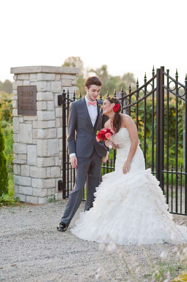 Bride & Groom at Willow Harbor Vineyards