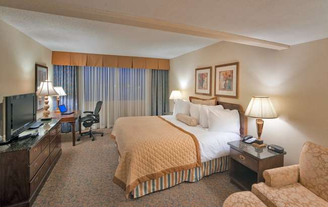 Hotel Room at Wyndham Indianapolis West