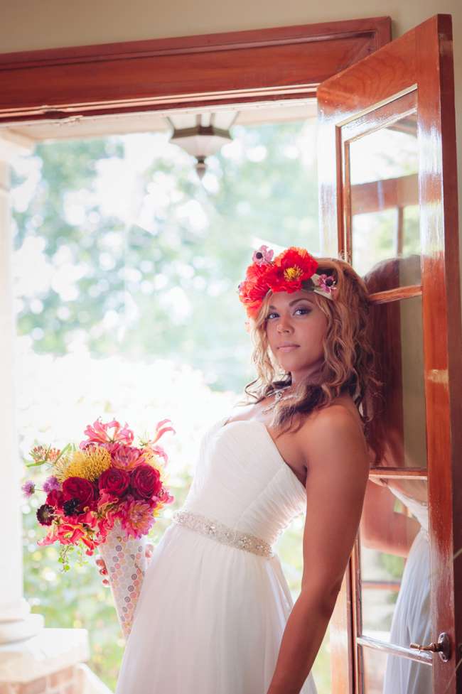 Bride With Bold Headpiece & Bouquet