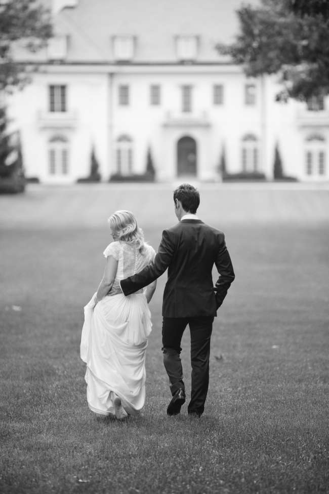 Bride & Groom Walk Around the IMA