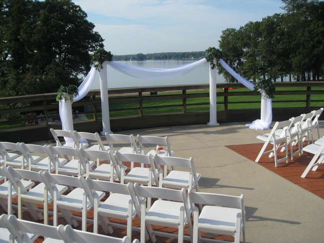 Fabric Archway With Pillars