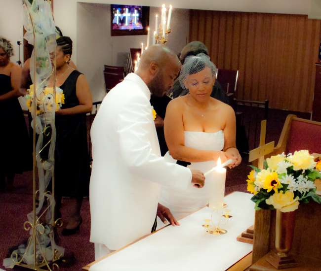 Bride & Groom Light the Unity Candle