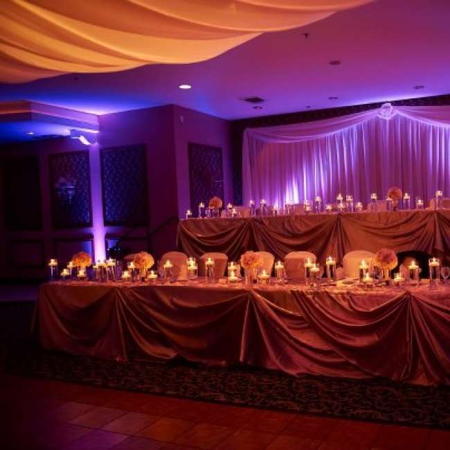 Head Table at Swan Lake Resort
