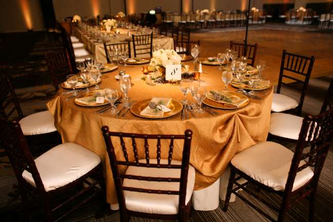 Gold wedding table