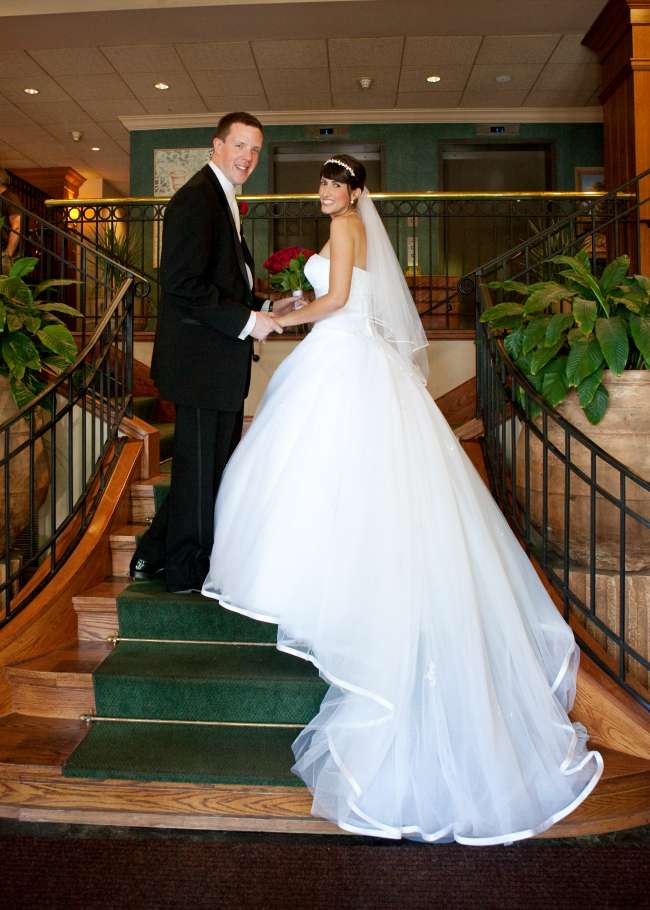 This Bride and Groom Are All Smiles
