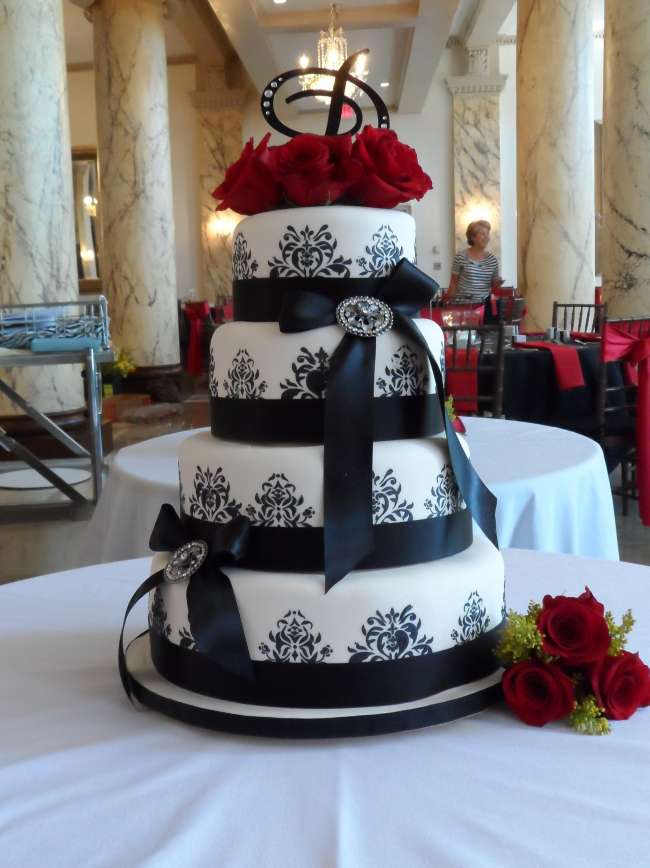 Black and White Cake