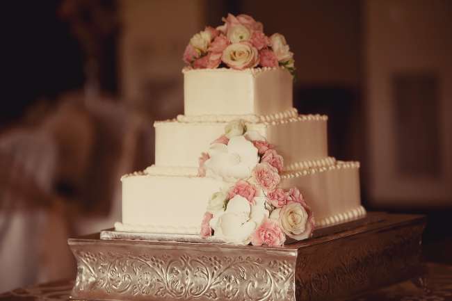 Pastel Cake