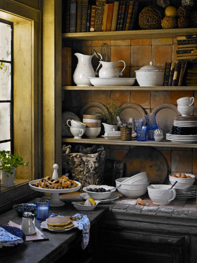 Ceramic glassware