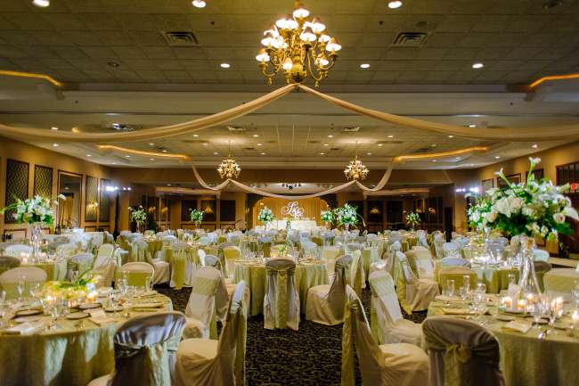 Wedding reception at Swan Lake