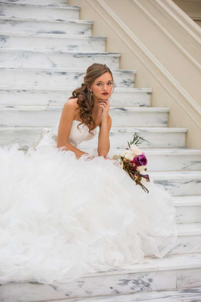 Elegant Bride with Dramatic Makeup